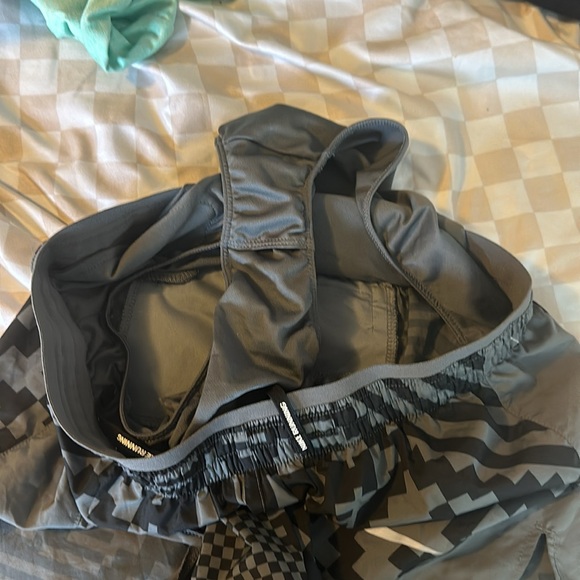 Black and grey Nike running shorts - Picture 7 of 9